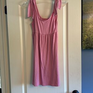 Adorable dusty rose dress